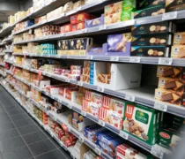 Nejhorší sušenky ze supermarketu (2026): Tváří se jako zdravá svačina, ale jsou plné cukru. Zaměřil se na ně i&nbsp;dTest