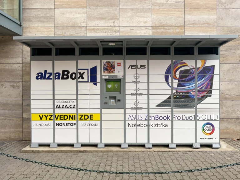 Alza dny 2026: Zákazníci zaplatili a&nbsp;zboží čekalo v&nbsp;AlzaBoxu, přesto jim Alza objednávku zrušila