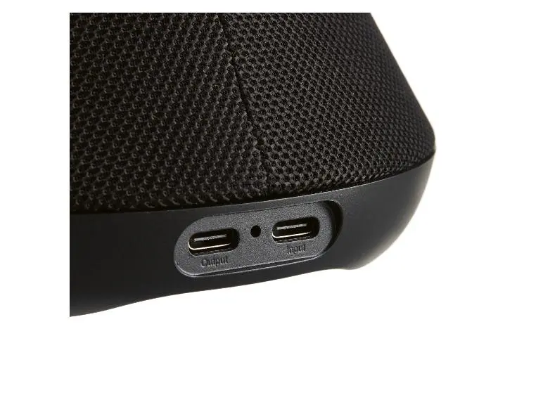 Spodní strana podstavce LED kosmetického zrcátka Tronic se dvěma konektory USB-C