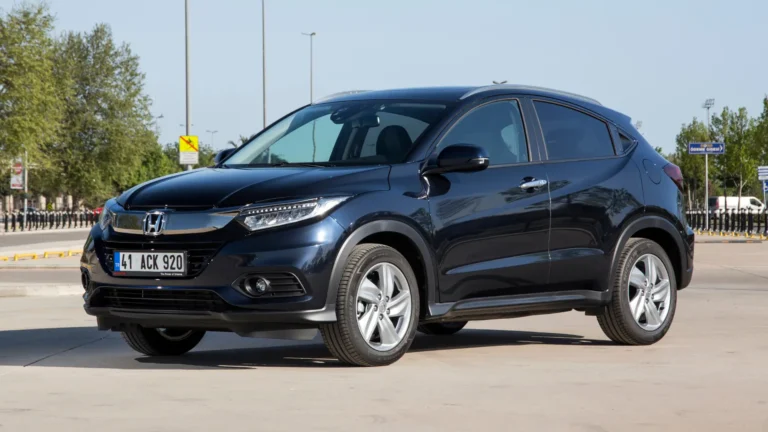 Vybral jsem 3 nejlepší ojetiny pro seniory (2026): Hyundai ix20 zaujme cenou 160&nbsp;000&nbsp;Kč, boduje i&nbsp;Honda HR-V