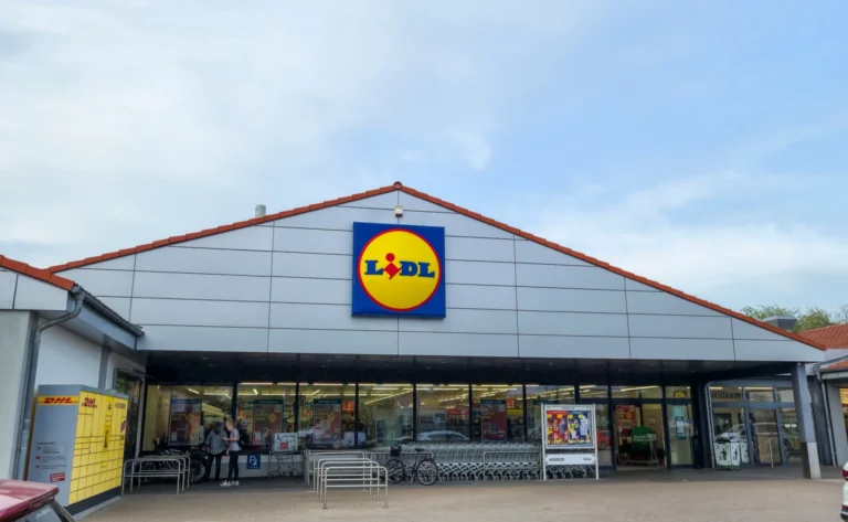 Češi kritizují Lidl (2026): Nelíbí se kupony, aplikace pro získání slevy i&nbsp;pokladny. V&nbsp;zahraničí řetězec přitvrdil
