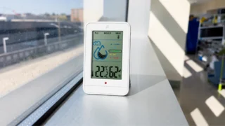 Lidl prodává praktickou meteostanici za 79,90&nbsp;Kč: Hlídá vlhkost i&nbsp;riziko plísně, našli jsme 3 konkurenty
