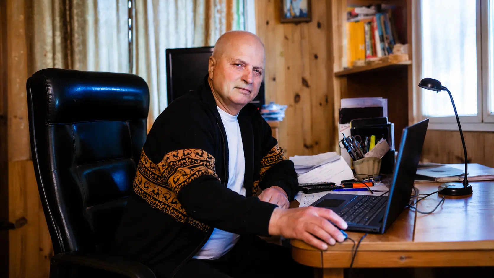 „Důvěra je pryč,“ popisují zaměstnanci (2026): Firmy stále častěji nasazují hlídací programy, naráží ale na zákon
