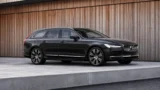 Před rokem za 2,1 milionu, dnes je na polovině: Luxusní Volvo V90&nbsp;T6 teď stojí stejně jako Superb