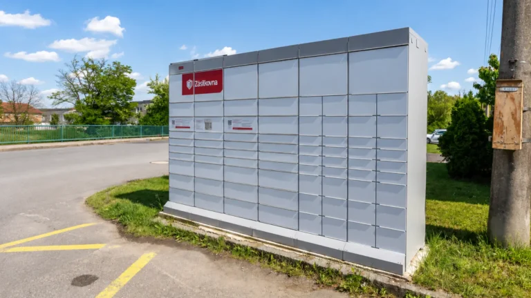 Zásilkovna hlásí změnu u&nbsp;výdejních boxů (2026): Zboží nově vrátíte kdekoliv, na pobočku už chodit nemusíte