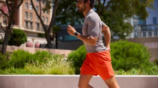 Nejlepší 3 chytré hodinky (září 2026): Nové Apple Watch i&nbsp;Garminy. Google ale není pozadu a&nbsp;stojí jen 9 tisíc