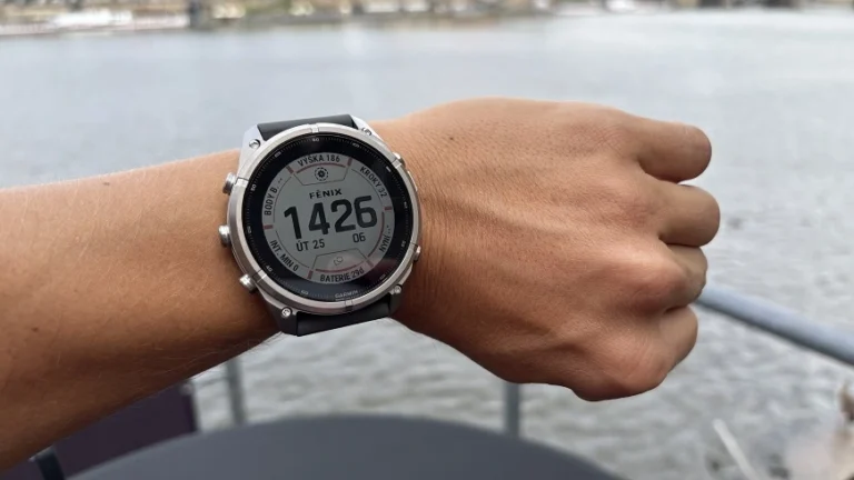 Garmin Fénix 9: Po 2 letech čekání jsme dostali jen minimum inovací a&nbsp;nesmyslnou cenovku 25&nbsp;990&nbsp;Kč