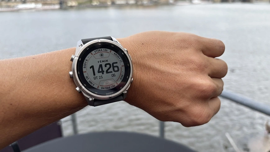 Garmin Fénix 9: Po 2 letech čekání jsme dostali jen minimum inovací a&nbsp;nesmyslnou cenovku 25&nbsp;990&nbsp;Kč