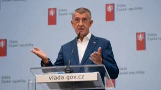 ANO snižuje podporu v&nbsp;nezaměstnanosti, pro kterou samo hlasovalo: „Někteří lidé prostě nechtějí pracovat,“ říká Babiš