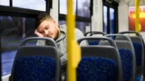 Ideální délka spánku: Studie u&nbsp;půl milionu lidí&nbsp;ukázala jiné číslo než 8, roli hraje i&nbsp;genetika a&nbsp;věk