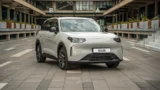 Elektrický Leapmotor B03X dorazil na český trh: Za 560 tisíc nabízí kufr na 510 litrů a&nbsp;předbíhá Škodu Epiq