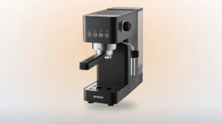 Sencor SES 1510BK klesl na historické minimum: Pákové espresso s&nbsp;20 bary teď stojí 1&nbsp;599&nbsp;Kč
