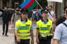„Ukažte doklady,“ zní občas arogantně od policie. Češi přitom doklady u&nbsp;sebe nosit nemusí. Můžete ale skončit na služebně
