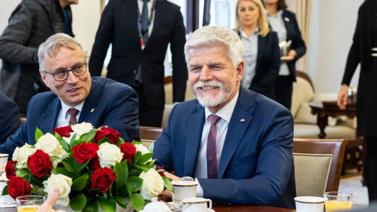 Jaký důchod má Petr Pavel? Starobní penze je vyšší než u&nbsp;průměrného Čecha, výsluhu Hrad odmítl zveřejnit
