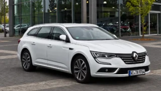 Poklad z&nbsp;autobazarů: Renault Talisman Grandtour se solidní výbavou seženete od 153 tisíc, cenou trumfne i&nbsp;Superb