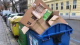 Umíte správně třídit odpad (2026)? Plato od vajec putuje jinam než dřív, žlutá popelnice je na víc než plast