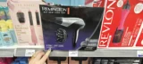 Fén Remington z&nbsp;Actionu za 379&nbsp;Kč&nbsp;(Recenze 2026): Má ionizaci, podobné modely jinde stojí tisíc korun i&nbsp;víc
