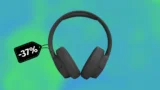 Sleva dne: Sluchátka JBL Tune 770NC jsou teď o&nbsp;37&nbsp;%&nbsp;levnější, nabídnou potlačení hluku nebo výdrž 70 hodin