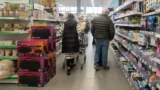 Vysavač na popel z&nbsp;Actionu za 599&nbsp;Kč: Má 20litrovou nádobu, porovnali jsme ho s&nbsp;konkurencí od Parkside a&nbsp;HECHT