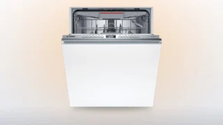 Napíšete recenzi, Bosch vrátí 1&nbsp;000&nbsp;Kč: Myčka Serie 4 tak na Alze vyjde s&nbsp;kódem na 12&nbsp;592&nbsp;Kč. Srovnali jsme ji s&nbsp;AEG