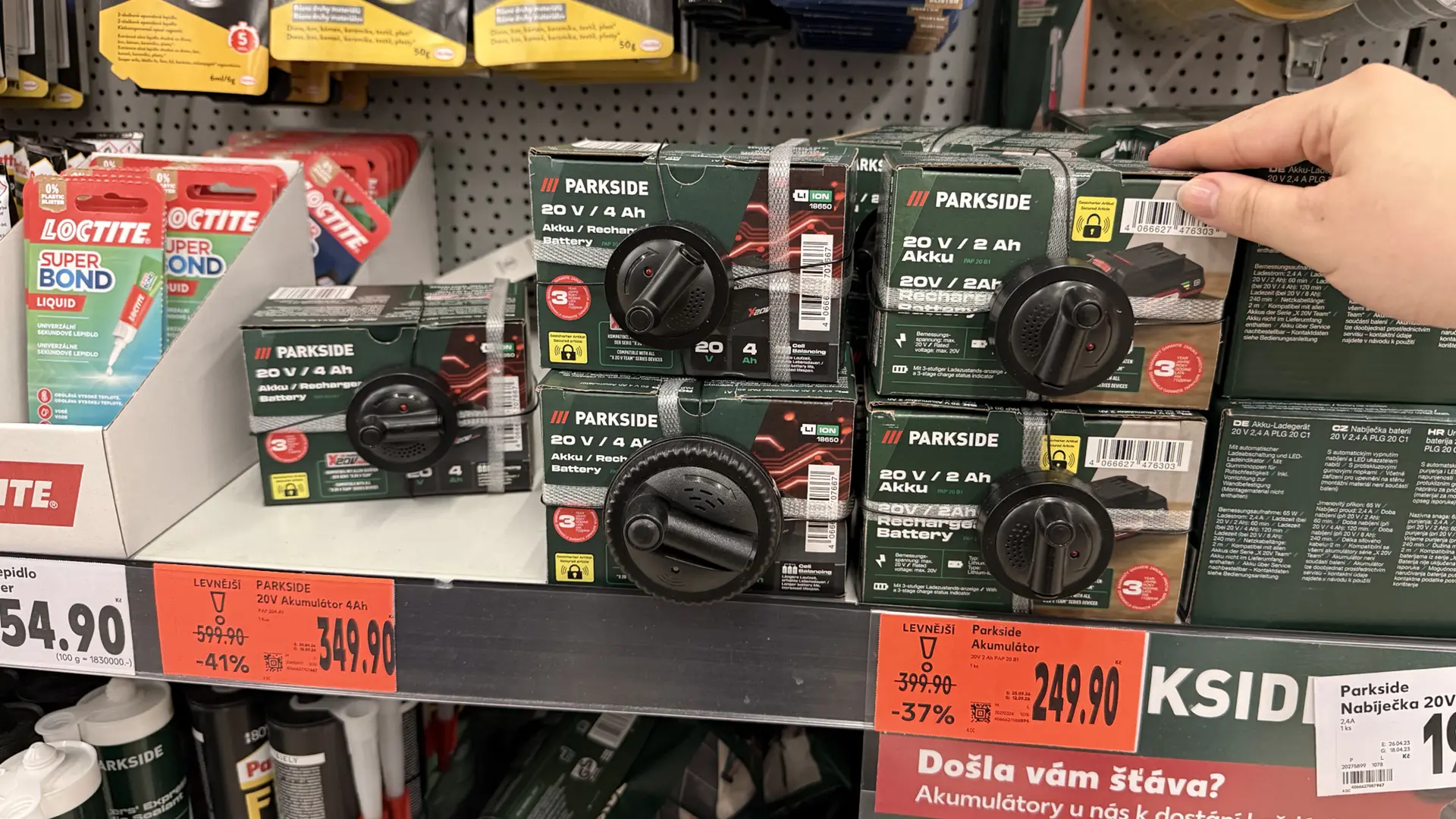 V Kauflandu jsme našli zlevněné 20V akumulátory Parkside s kapacitou 2 Ah a 4 Ah.