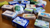3 nejlepší másla z&nbsp;našeho testu (2026): Levná privátka porazila Madetu i&nbsp;bio konkurenci