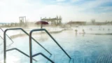 Nejlepší termální lázně v&nbsp;ČR: Nemusíte do Maďarska. Voda ve Varech má 38&nbsp;°C, vstup v&nbsp;Janských Lázních stojí jen 150&nbsp;Kč