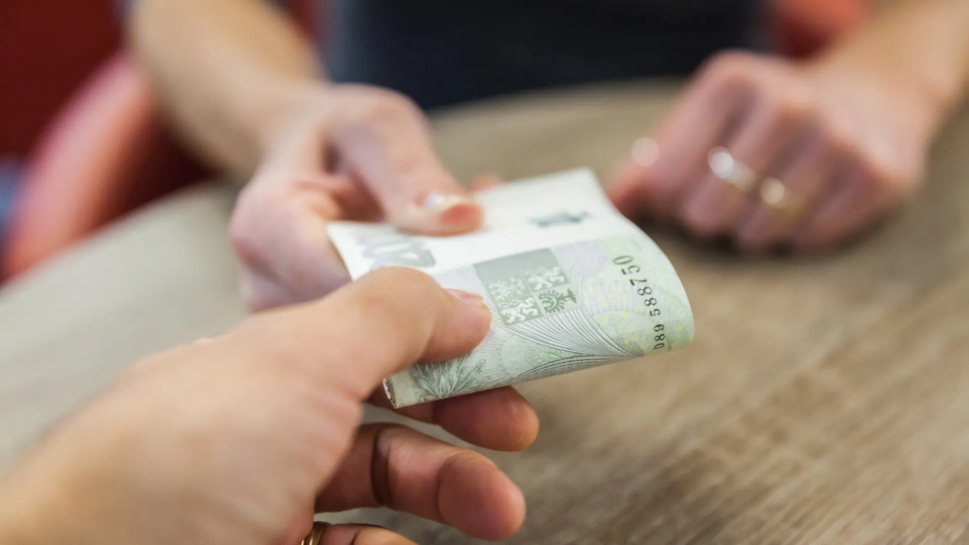 Příspěvek VZP na terapii až 5&nbsp;000&nbsp;Kč: Využít ho mohou děti od 7 let i&nbsp;dospělí, na žádost zbývají necelé 3 měsíce