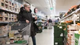 Ceny rýže letí nahoru, máslo za jediný měsíc zdražilo o&nbsp;12&nbsp;%. Ekonom varuje Čechy, že přijde další vlna zdražování potravin